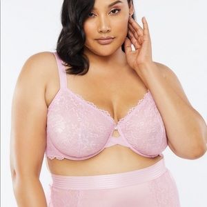 NWOT Savage X Fenty Lace Unlined Bra